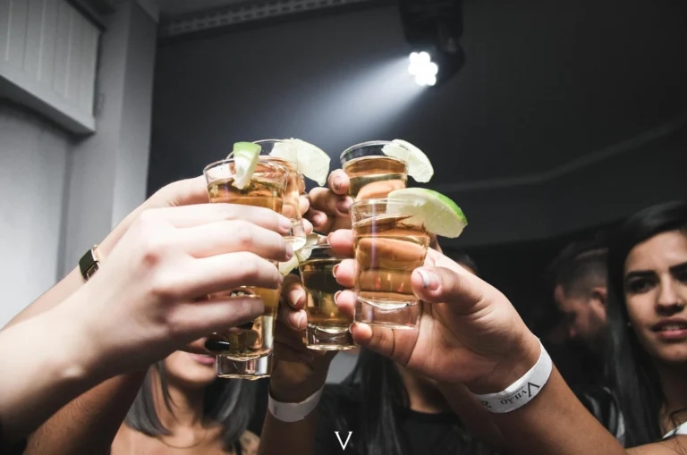 Saudijska Arabija ukida zabranu alkohola
