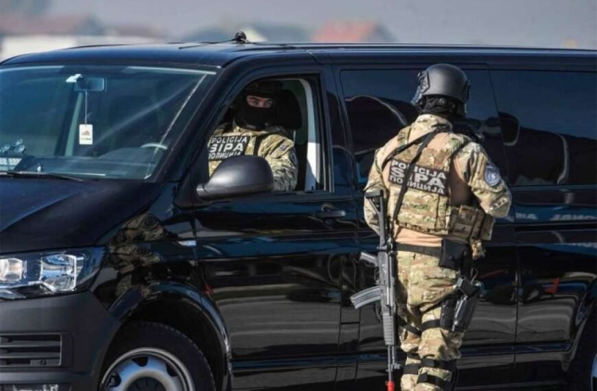 SIPA pretresi, akcija/ SIPA u akciji „Luka“ uhapsila tri osobe, zaplijenjena veća količina droge