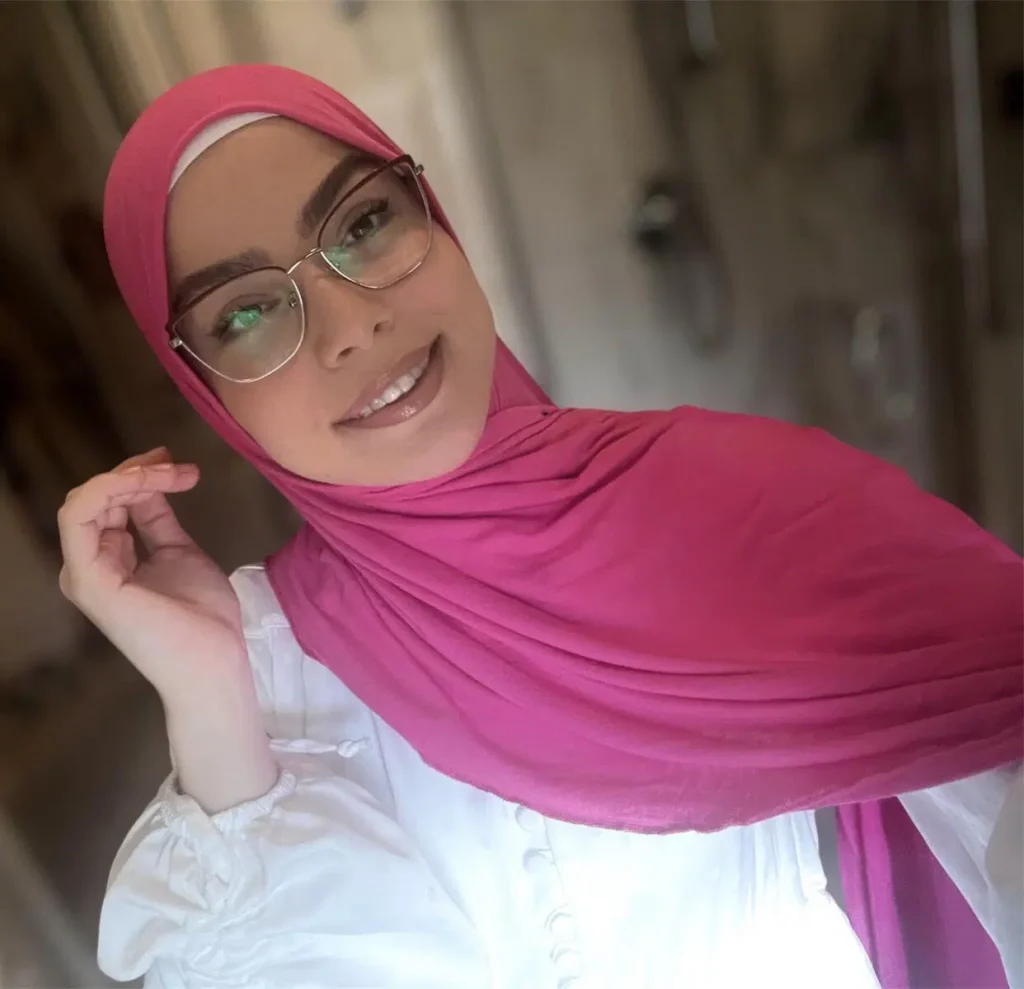 Pokrenut apel za Ajnu Rizvić: Mlada Zeničanka treba pomoć u borbi protiv tumora timusa