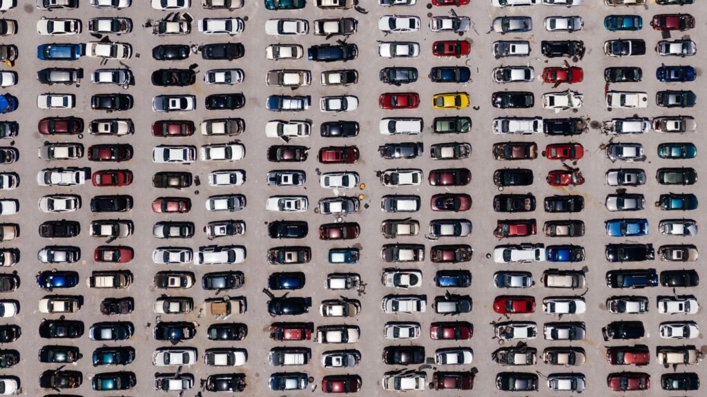 Tržište automobila u BiH pod pritiskom: Cijene rastu, a strpljenje kupaca je na testu