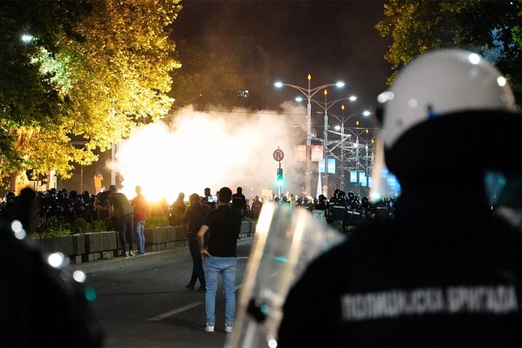 Tužilaštvo najavljuje procesuiranje napadača na protestima u Beogradu