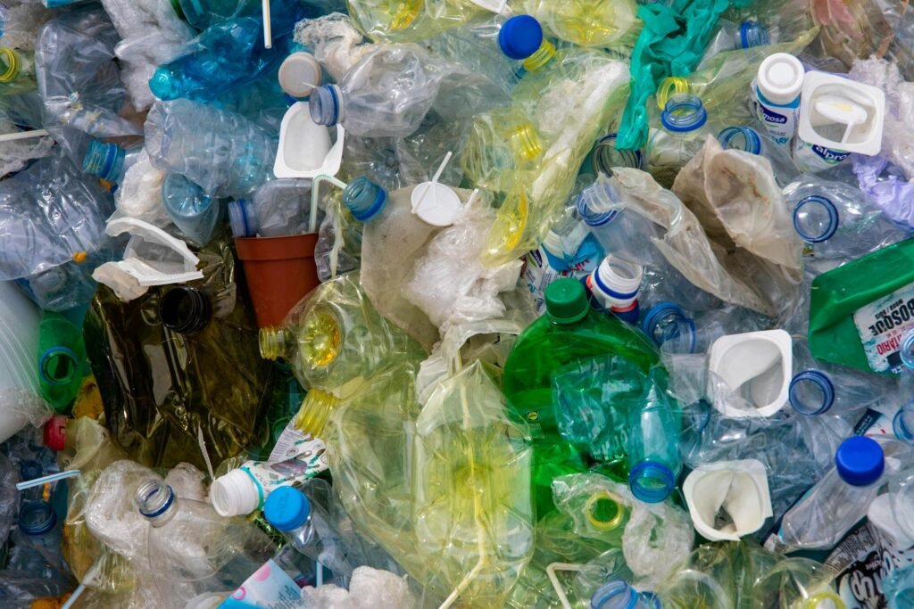 Razvojne banke ulažu milijarde u borbu protiv plastičnog otpada u morima