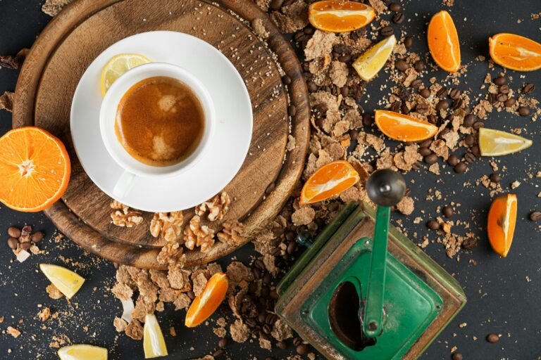 Kafa s limunom – neobičan jutarnji napitak koji pokreće tijelo i um