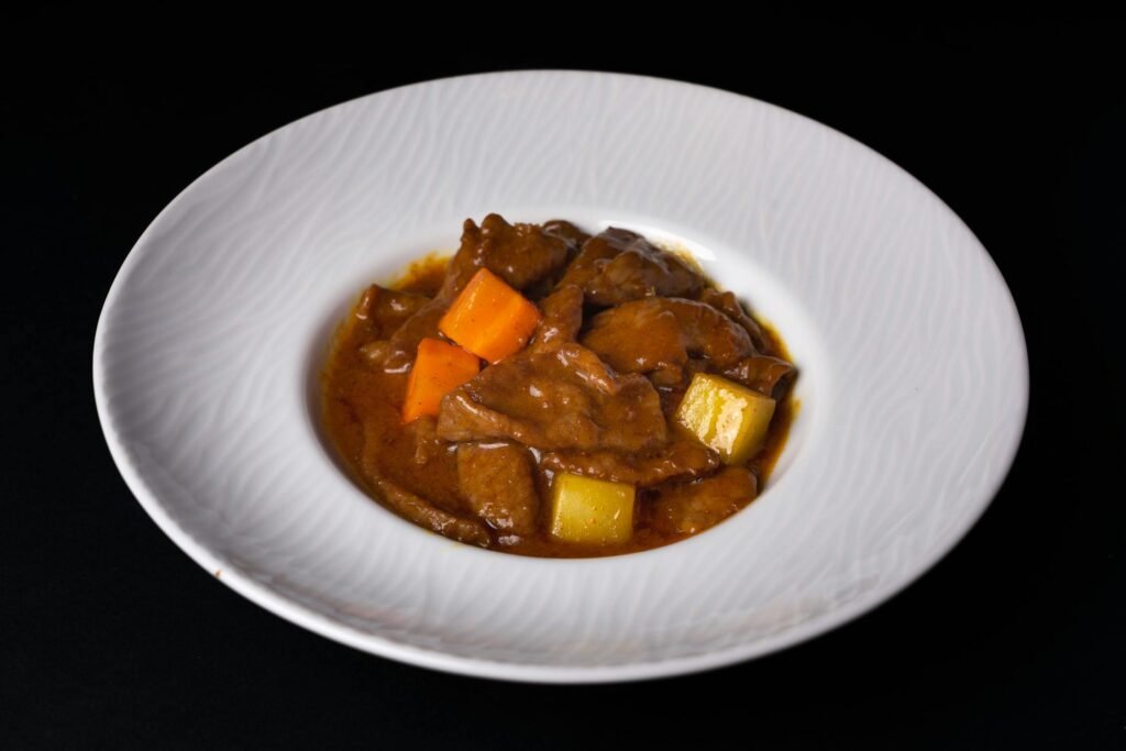 Kurban-bajram i ukus tradicije: Recept za sporo kuhani gulaš koji okuplja porodicu