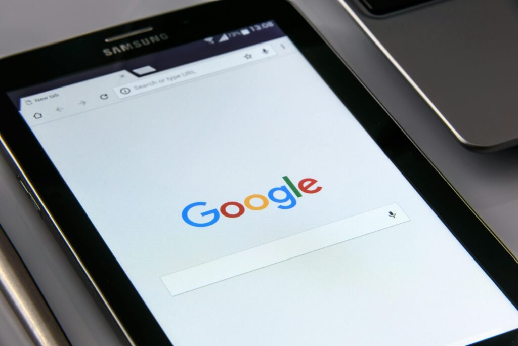 Šta Bosanci i Hercegovci najviše pretražuju: Internet otkriva navike i interesovanja/ Googleov Year in Search 2025: AI Gemini i globalni trendovi privukli najviše pažnje