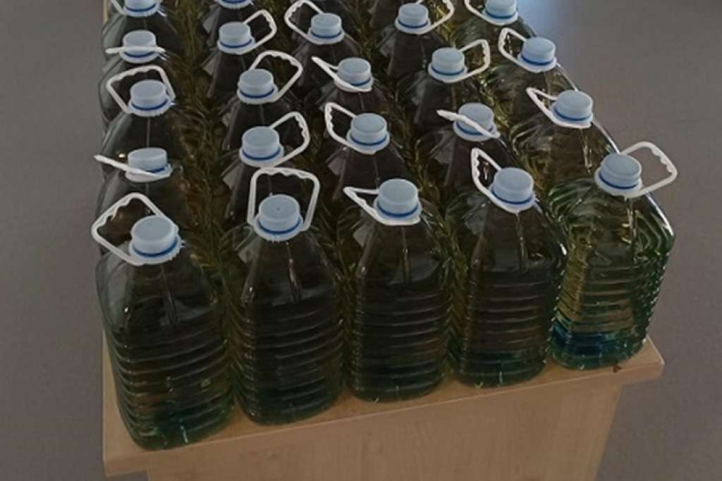 Spriječen pokušaj krijumčarenja 200 litara rakije na graničnom prijelazu Slavonski Brod