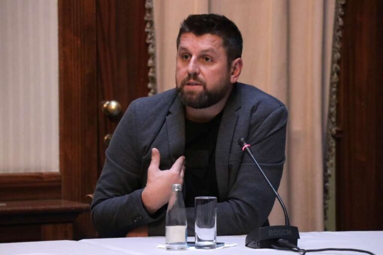 Duraković: Nastavljam raditi posao potpredsjednika RS i neću napustiti Banja Luku
