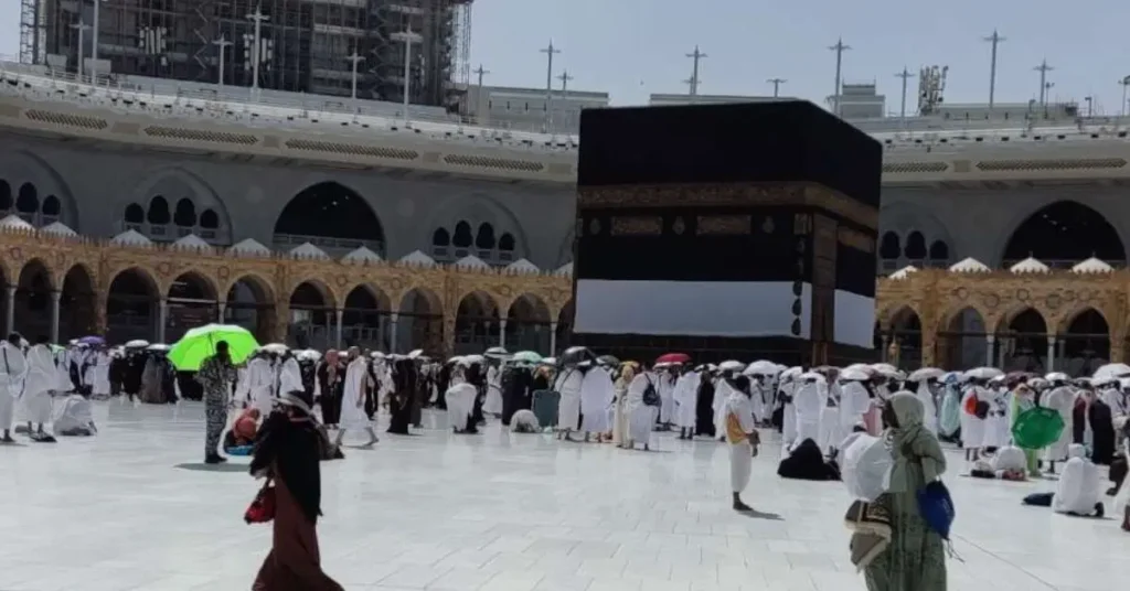 hadž/cijene hadža/ Novi propisi za hadž: Hadžije iz BiH prvi put moraju dostaviti obavezno ljekarsko uvjerenje/Važna obavijest za hadžije: Organizacija teče prema planu