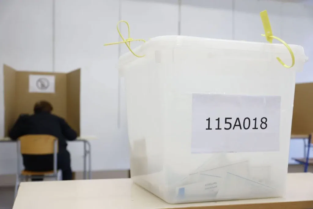 Pripreme za prijevremene izbore u RS/ CIK danas odlučuje o raspisivanju prijevremenih izbora za predsjednika RS-a