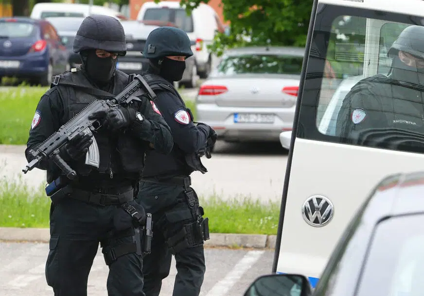 U akciji „Smagler“ uhapšeno 16 osoba, među njima i policajac iz Doboja