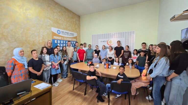 „Merhamet“ u 2025. godini podijelio 520 stipendija učenicima i studenticama iz socijalno ugroženih porodica