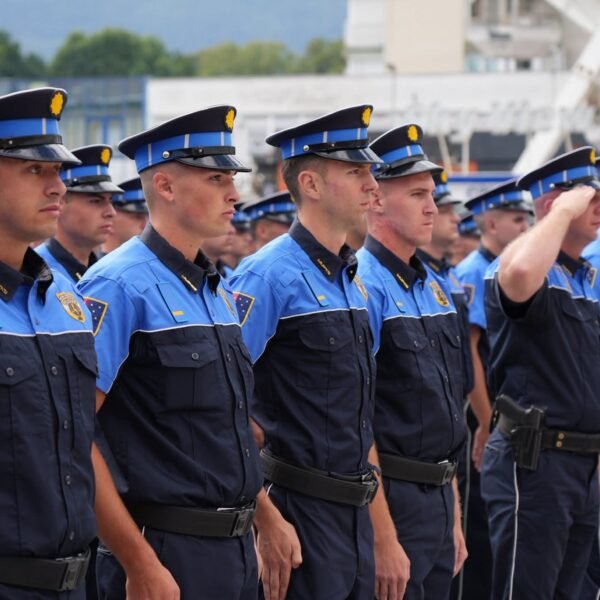 Nova pravila za policiju u TK: Uniformisani policajci bez obaveze predstavljanja