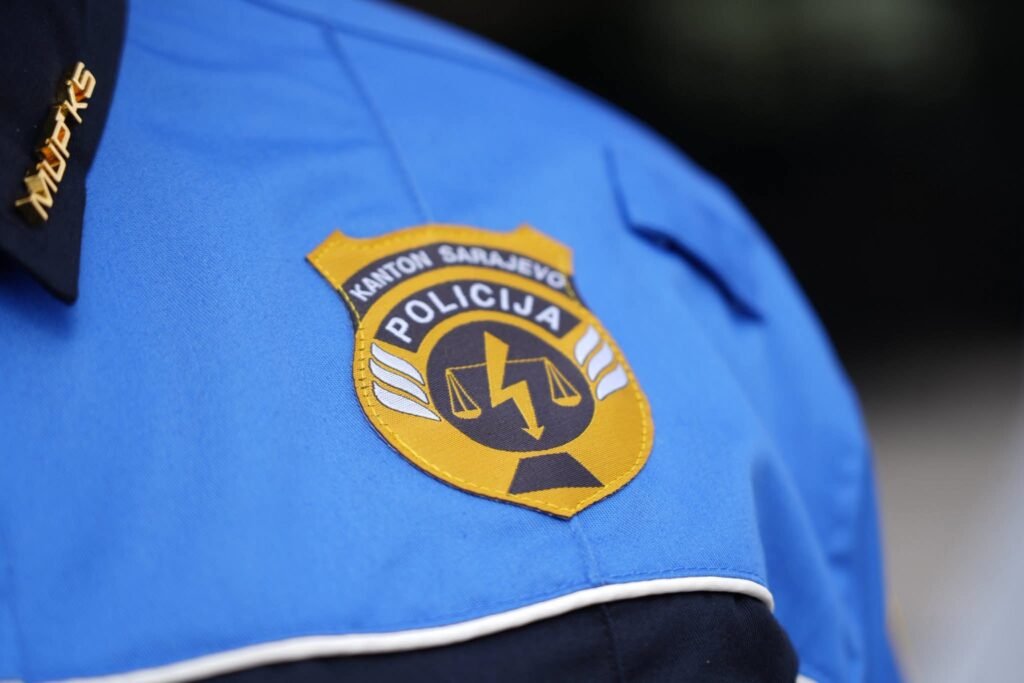 Jedinstvene policijske uniforme u Federaciji BiH