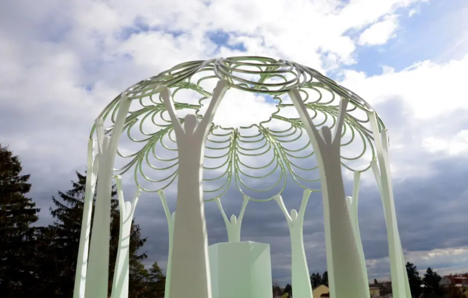 „Cvijet Srebrenice“ u Beču – univerzalni simbol mira, istine i pravde