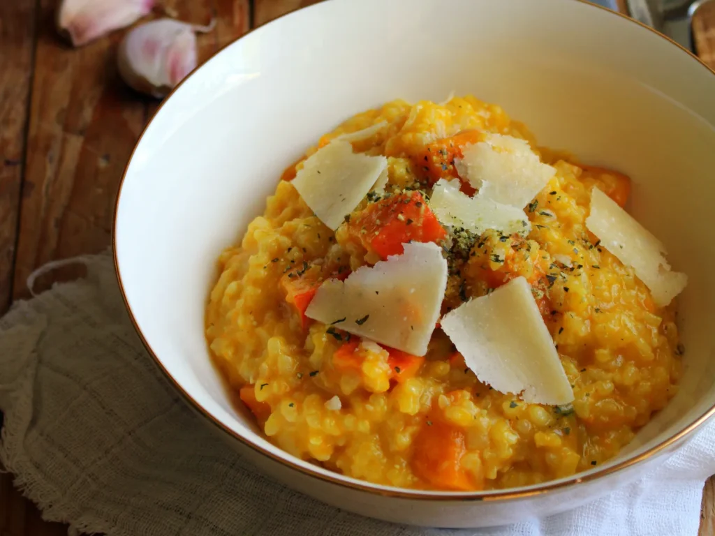 Kremasti rižoto s bundevom: Lagani jesenski ručak pun okusa