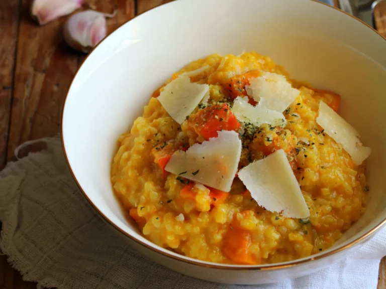 Kremasti rižoto s bundevom: Lagani jesenski ručak pun okusa