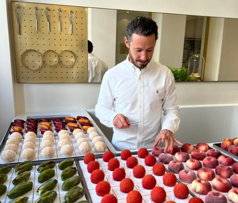 Cedric Grolet: Francuski majstor koji je slastice pretvorio u umjetnost