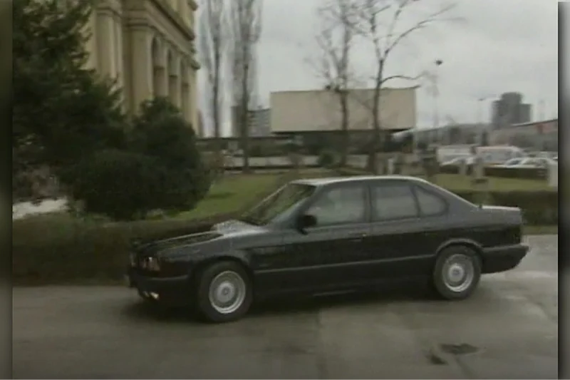 BH Pošta prodaje blindirani BMW koji je koristio Alija Izetbegović