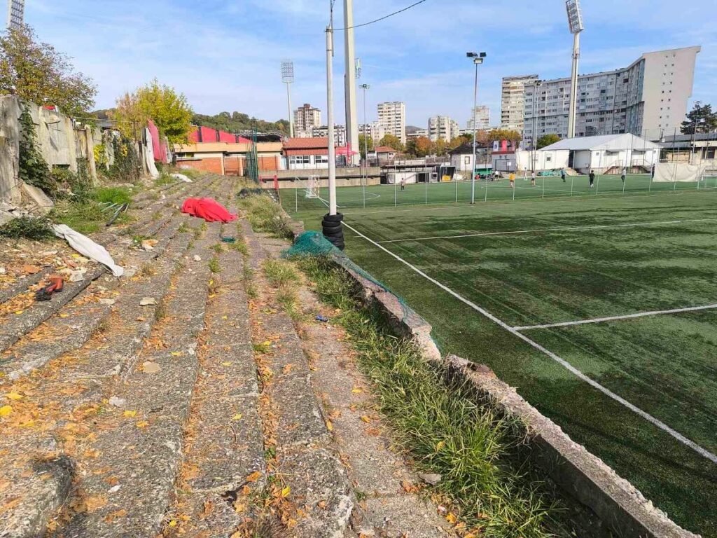 Počela sanacija pomoćnog stadiona Tušanj u Tuzli