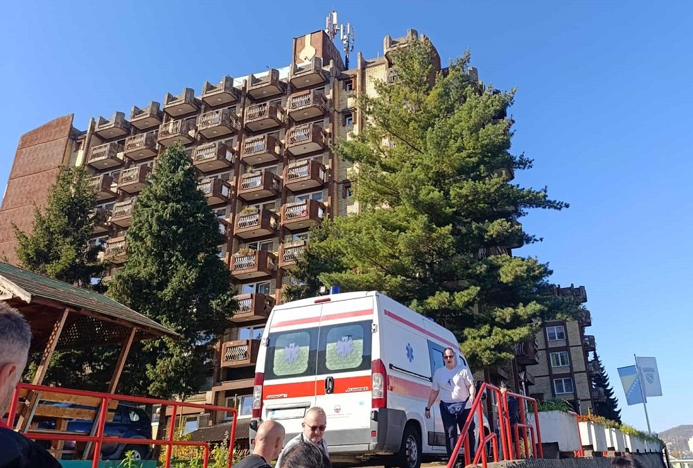 Uviđaj u Domu penzionera Tuzla okončan, potvrđen identitet 12 žrtava/ Utvrđen uzrok smrtonosnog požara u Domu penzionera Tuzla