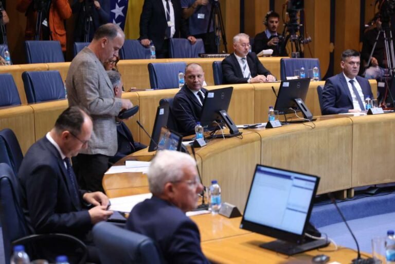 Sjednica Doma naroda ponovo prekinuta zbog nedostatka kvoruma