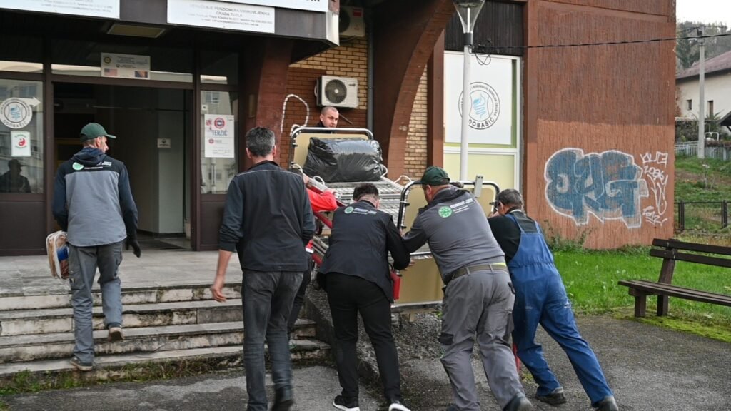 Solidarnost na djelu: Stigle prve donacije za Dom penzionera Tuzla