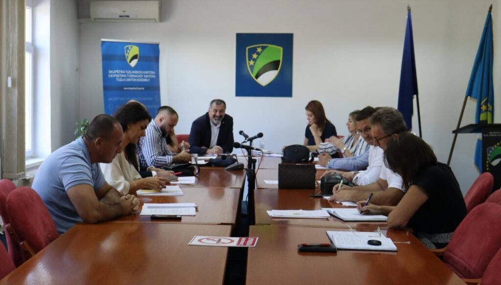 Skupština TK izražava saučešće i zahvalnost nakon tragedije u Tuzli