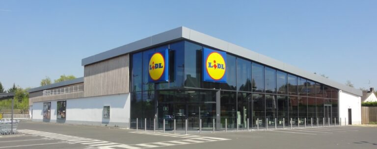 Lidl BiH traži zamjenike voditelja prodavnica s obukom u inostranstvu/ Lidl potvrdio dolazak u još jedan bh. grad/ Lidl bi mogao otvoriti prvi objekat u Tuzli