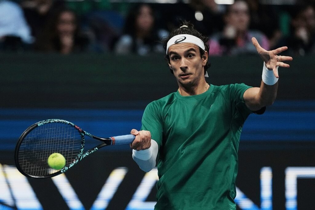 Lorenco Muzeti izborio finale u Atini protiv Novaka Đokovića