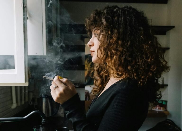 Dom bez mirisa cigareta: Rješenje koje imate u kuhinji