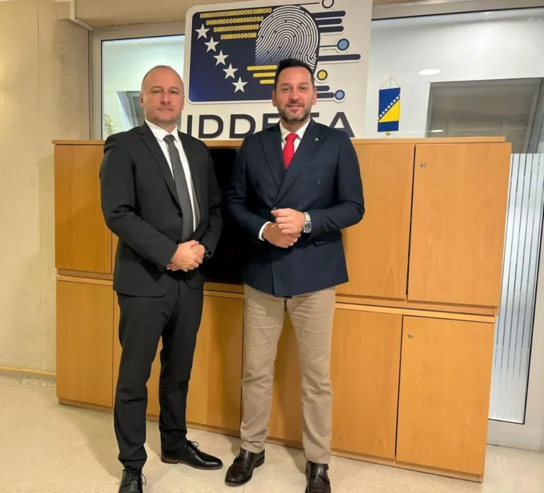 Predsjednik VSTV-a BiH prvi aktivirao elektronski potpis u pravosuđu