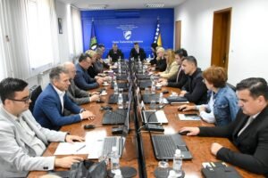 Vlada TK/ Srednjoškolci u TK bi mogli dobiti podršku za internatski smještaj