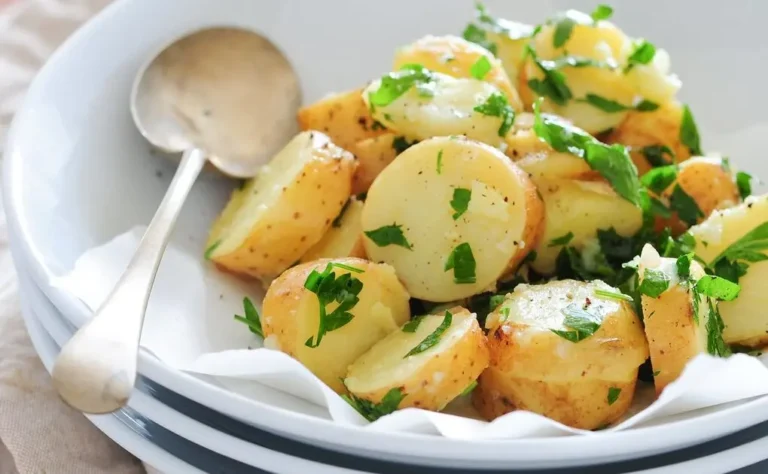 Tajna Džejmija Olivera: najbolja krompir salata ikada