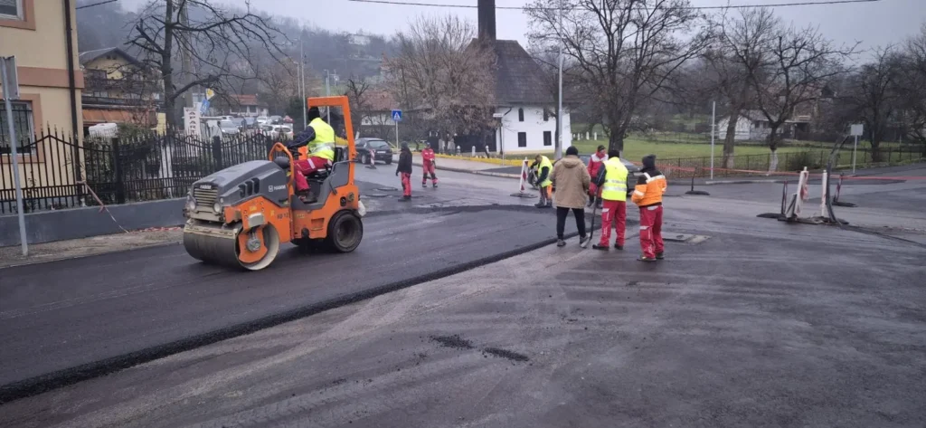 Privremeni kružni tok u Džindić mahali poboljšava protok saobraćaja