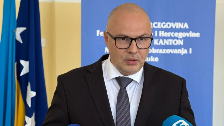 Ministar obrazovanja TK o dojavama o bombama: Traži hitnu istragu i sankcionisanje počinilaca