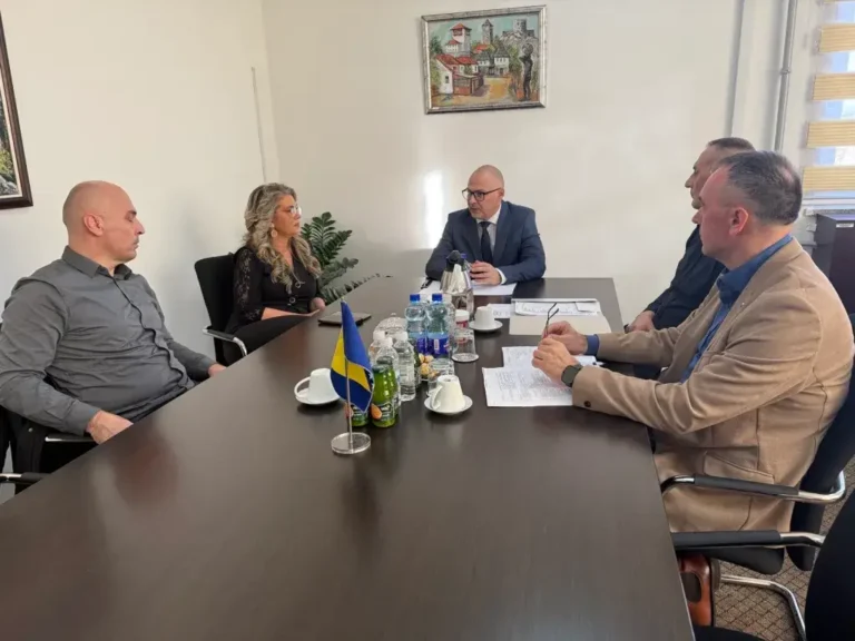 Plan otvaranja dva nova smjera u Medicinskoj školi Tuzla zbog nedostatka stručnog kadra