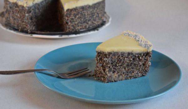 Kolač s makom i plazmom: Jednostavan desert za cijelu porodicu