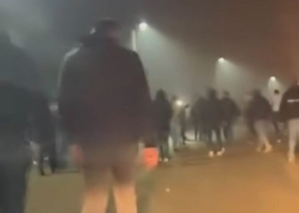 MUP TK: Četrnaest osoba osumnjičeno za sukob kod Aerodroma Dubrave/ Sukob navijača kod Aerodroma Tuzla otvorio pitanja sigurnosti u TK