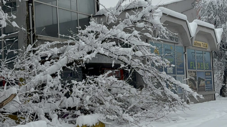 Inspekcija Tuzla upozorava na obaveze uklanjanja snijega i leda