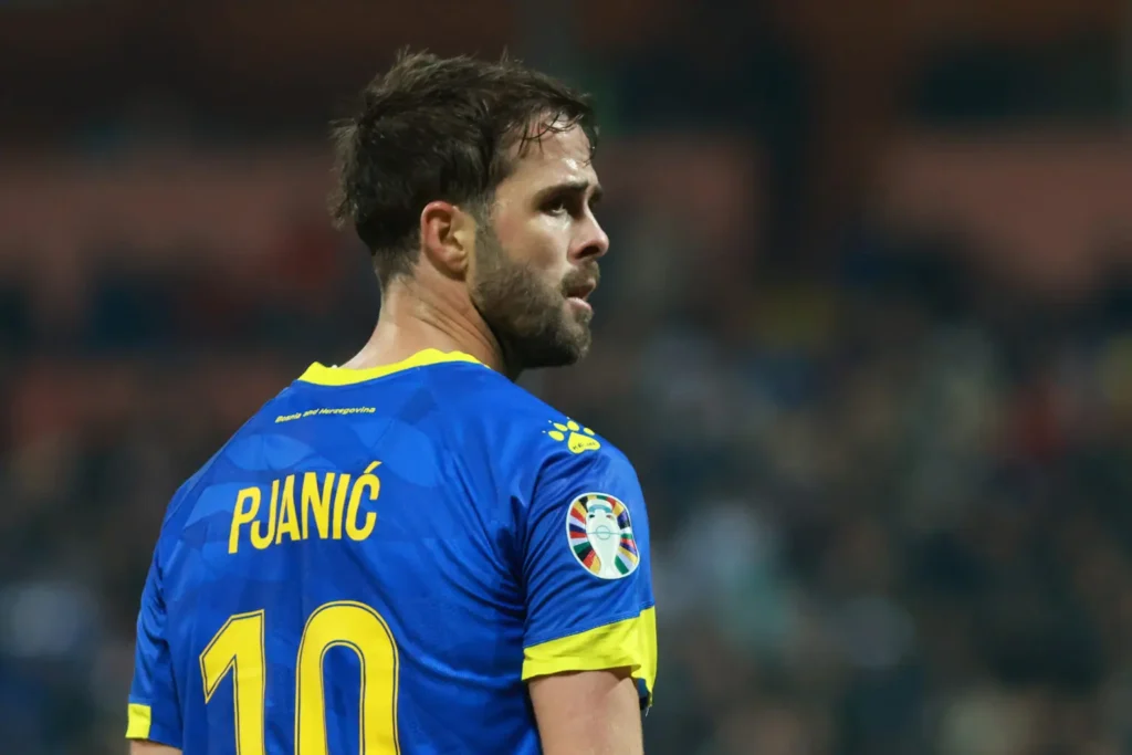 Miralem Pjanić se emotivnom porukom oprostio od fudbala