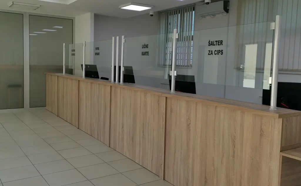 Važna promjena za građane Tuzle: Lični dokumenti na novoj lokaciji/Nova šalter-sala MUP-a TK na posebnoj lokaciji za lične dokumente