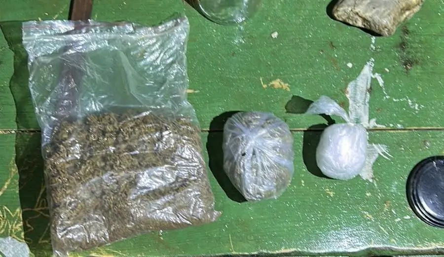 Pretresi u TK: Zaplijenjene veće količine materija, više osoba uhapšeno