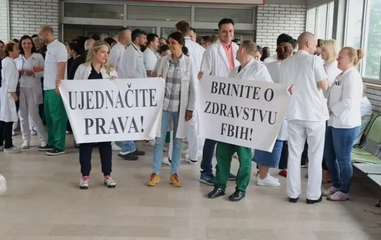 Doktori u TK od 18. maja stupaju u generalni štrajk