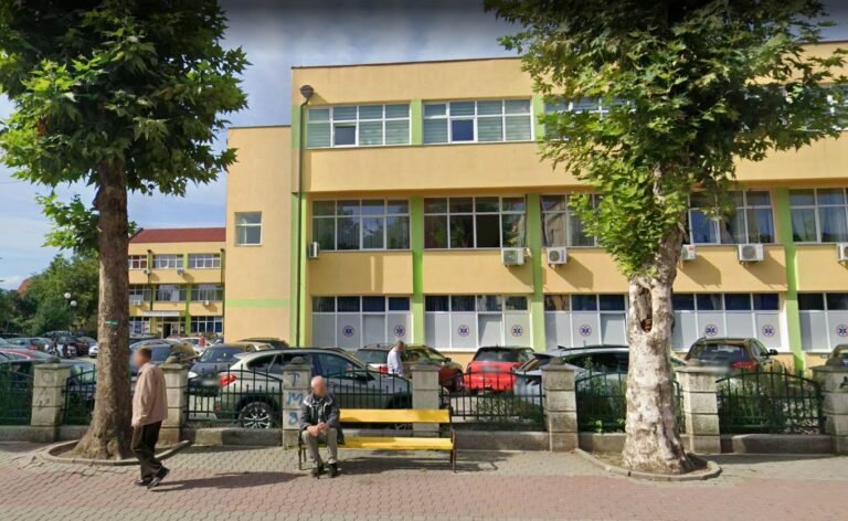 Dom zdravlja Živinice raspisao konkurs: Traži se 40 novih radnika