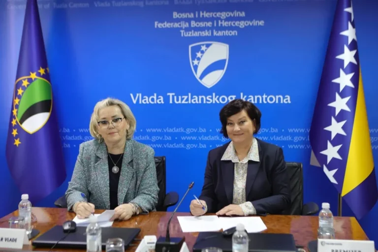 Potpisan sporazum u TK: Doktorima i stomatolozima rastu koeficijenti od septembra