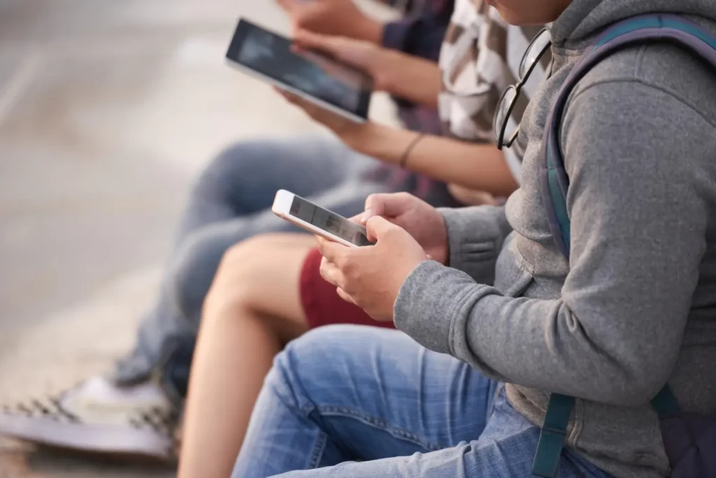 Roaming bez dodatnih troškova u EU sve bliže građanima BiH