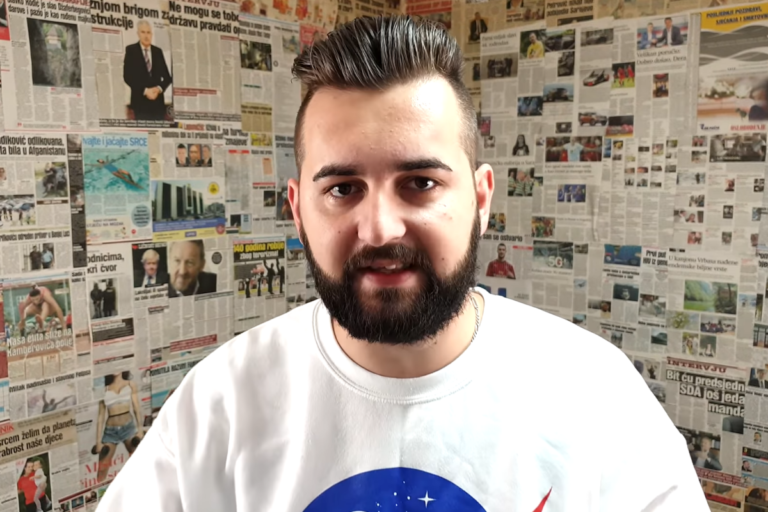 YouTuber Amir Hadžić u pritvoru zbog sumnje na prijetnje, uhođenje i psihičko nasilje
